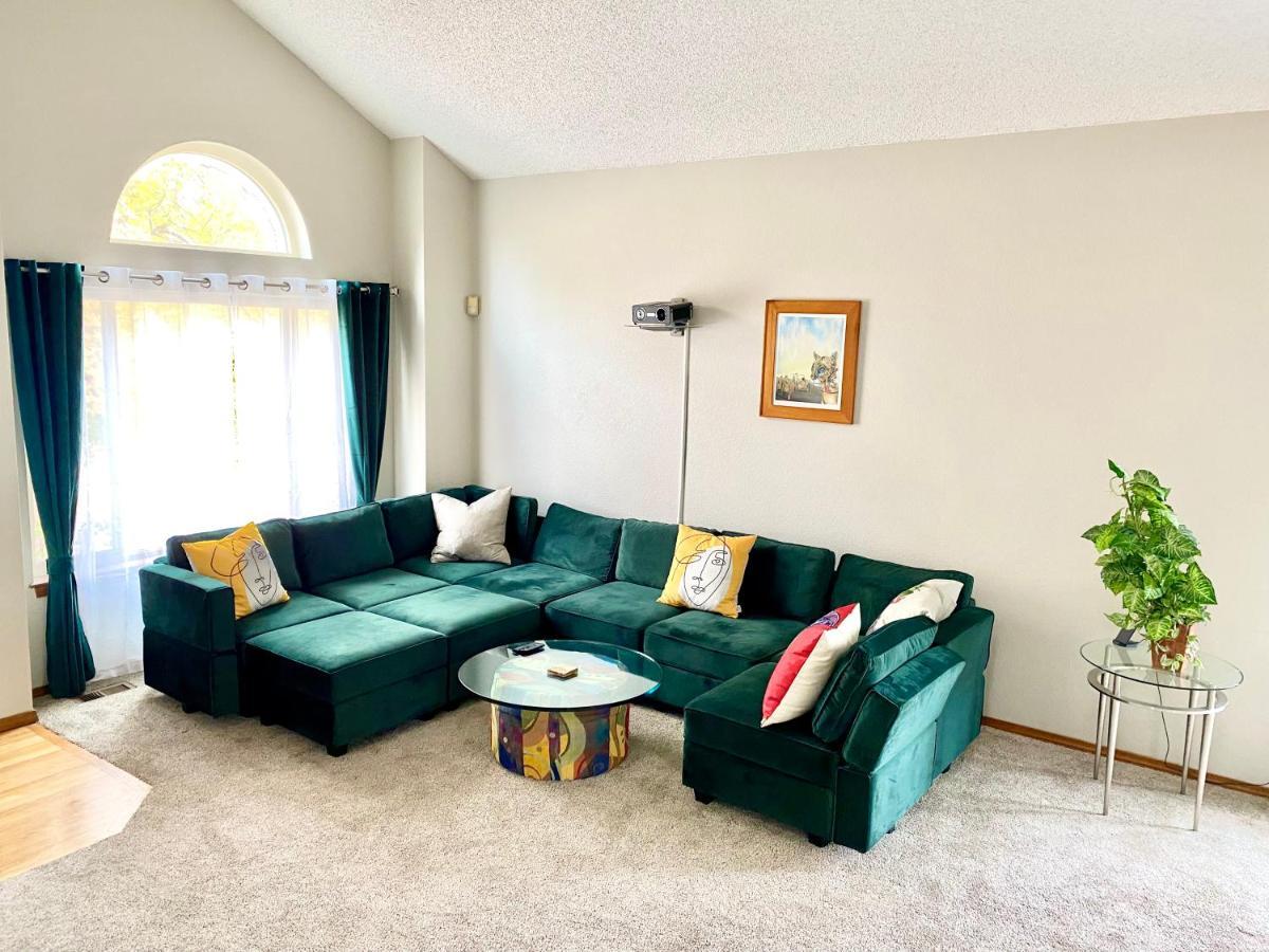 Artsy Home Close To Usafa With Fireplace And Patio Colorado Springs Exteriör bild